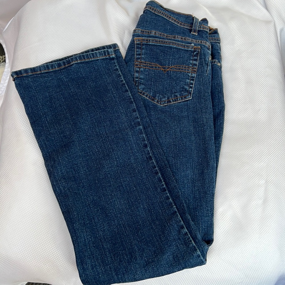 Denim & Co Jeans size 6 EUC Never worn Dark Blue Wash / Bundle & Save 30 % NWOT
